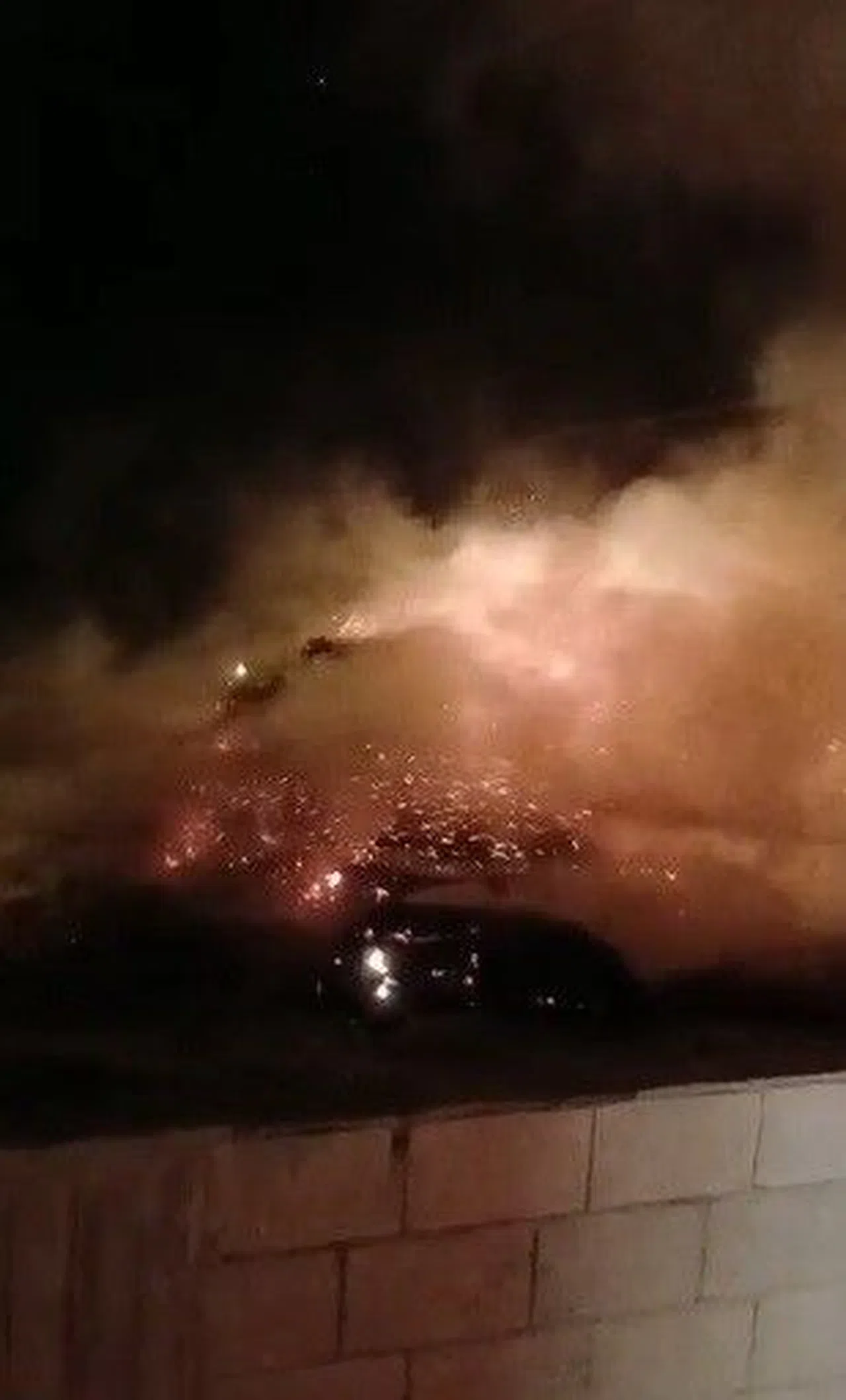 Samanlıkta Çıkan Yangını İtfaiye Söndürdü