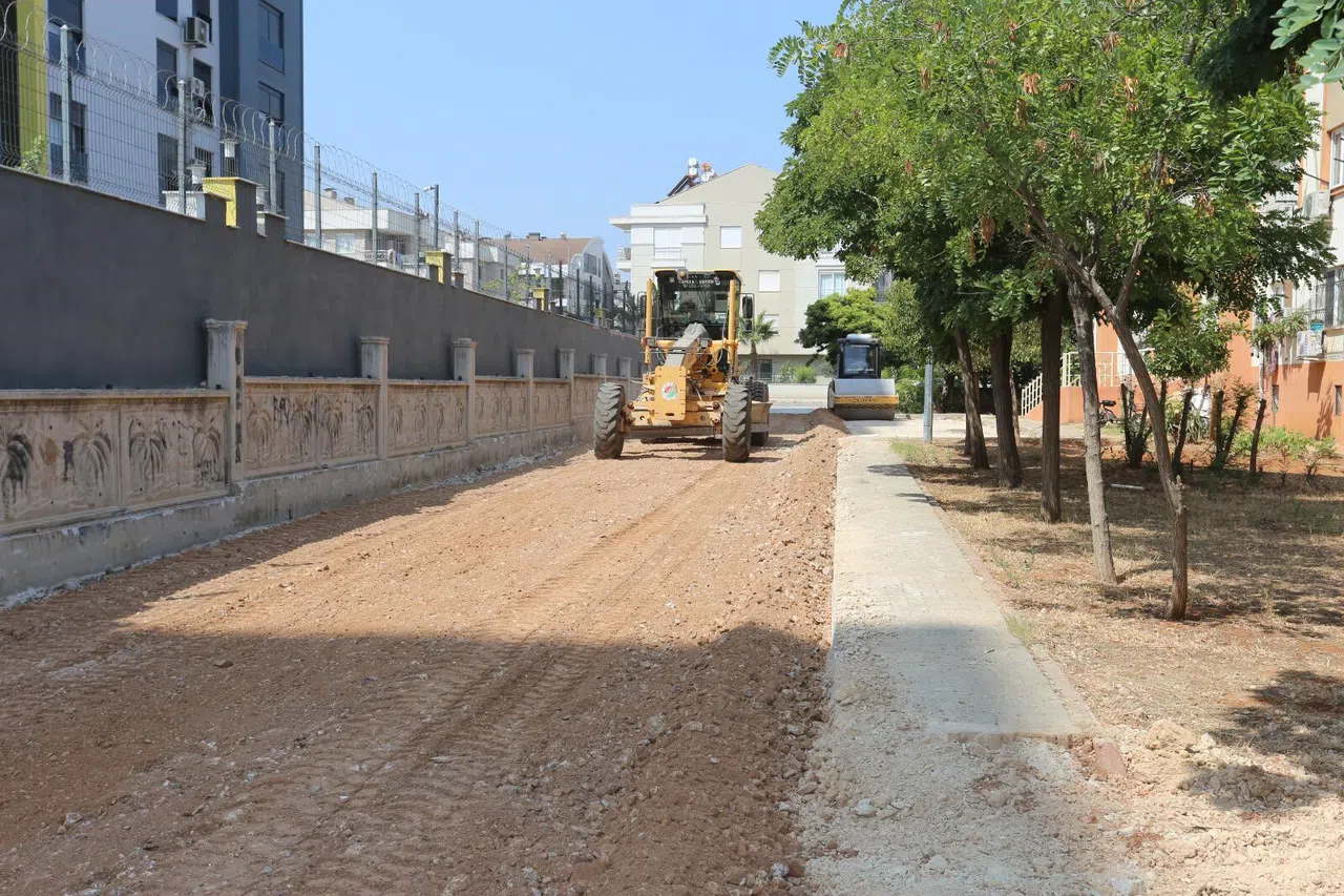TOKİ Gazi Konutlarında Asfalt Hazırlığı Başladı