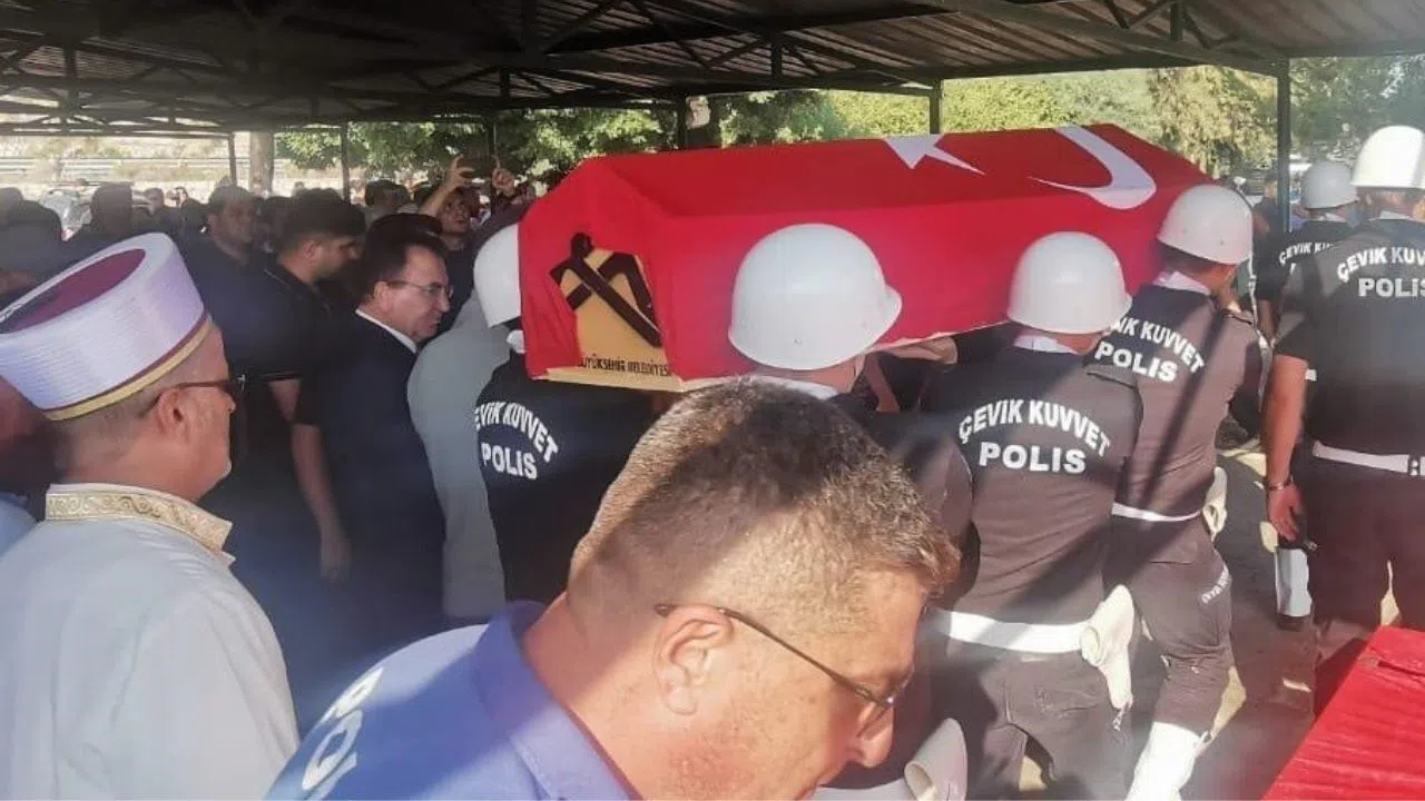 Trafik Kazası Can Aldı: Genç Polis Memuru Hayatını Kaybetti