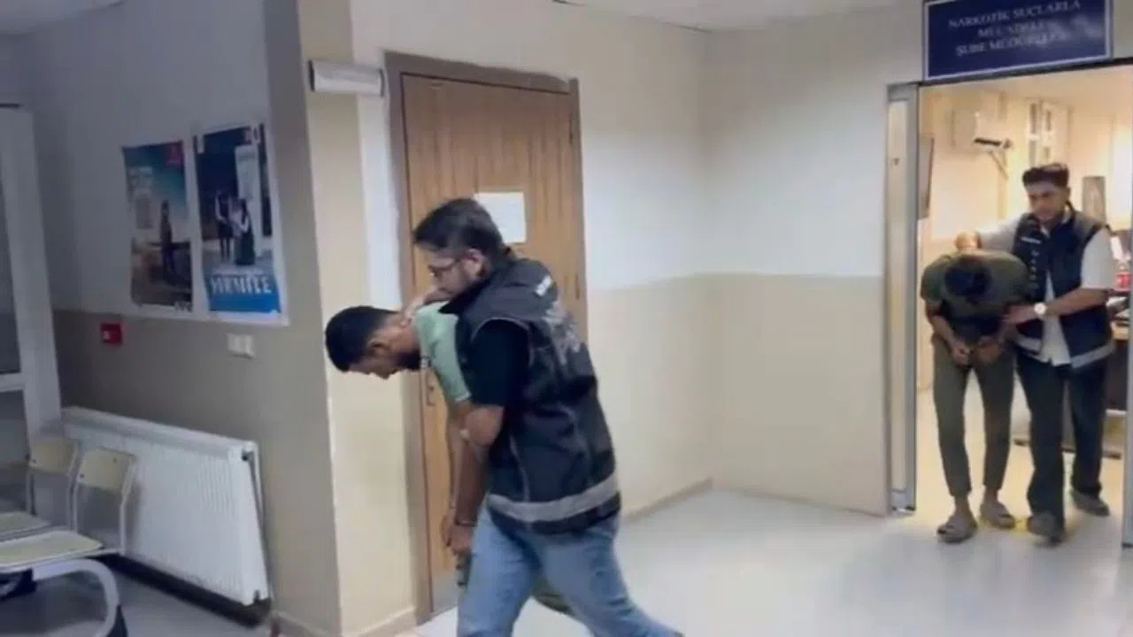 Uyuşturucu Kuryeliği Yapan Şahıstan 6 Kilo Esrar Çıktı