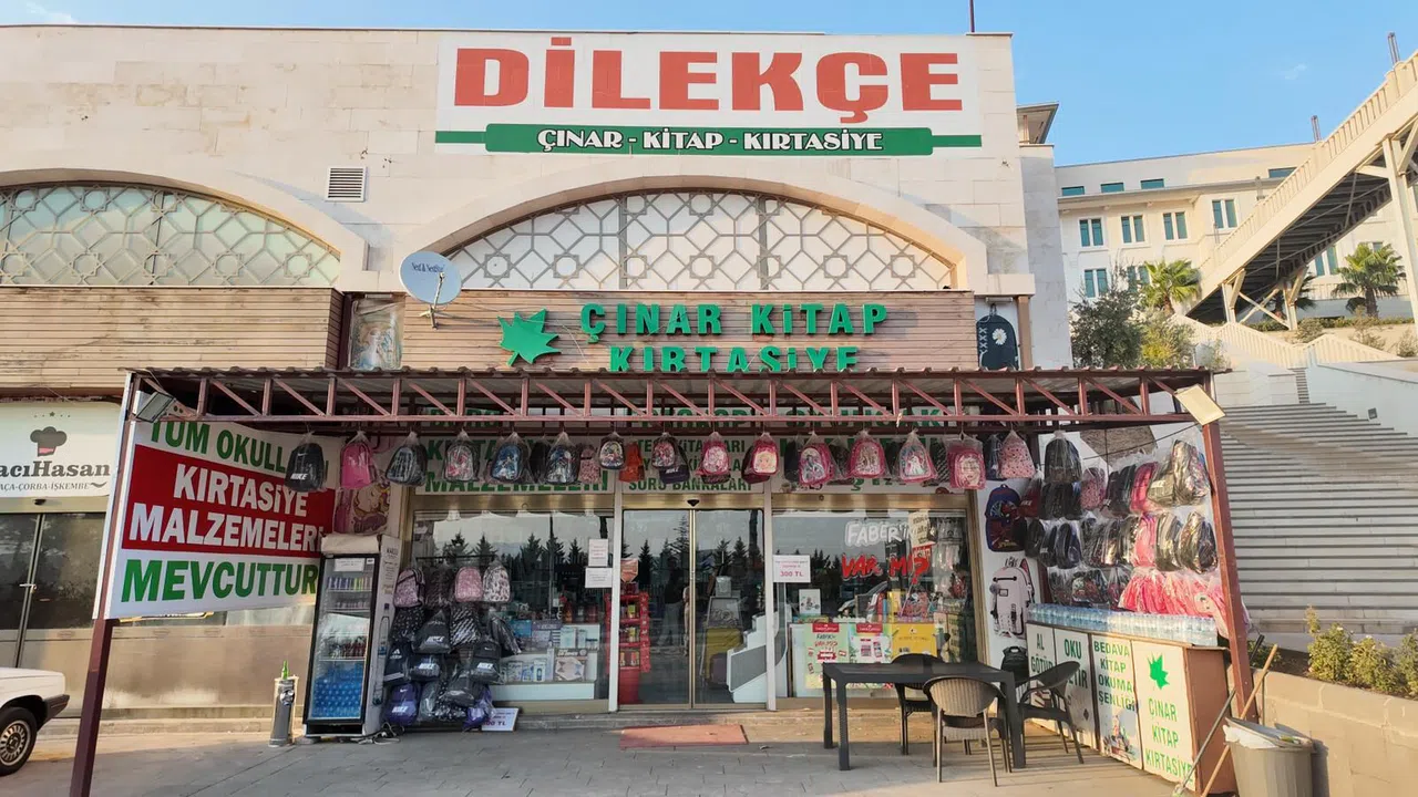 Çınar Kırtasiyeden Kahramanmaraşlı Öğrencilere İndirimli Okul Alışverişi