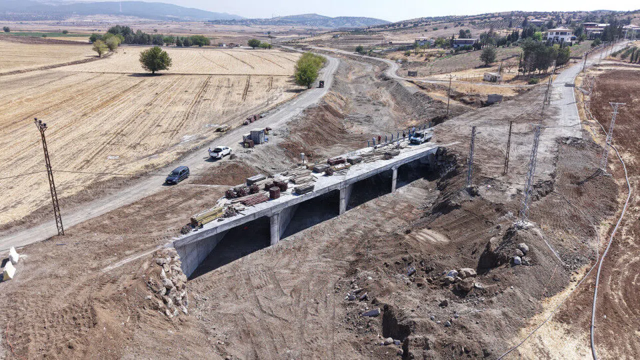 15 Milyon TL’lik Yatırımla Yeniyurt’a Modern Köprü