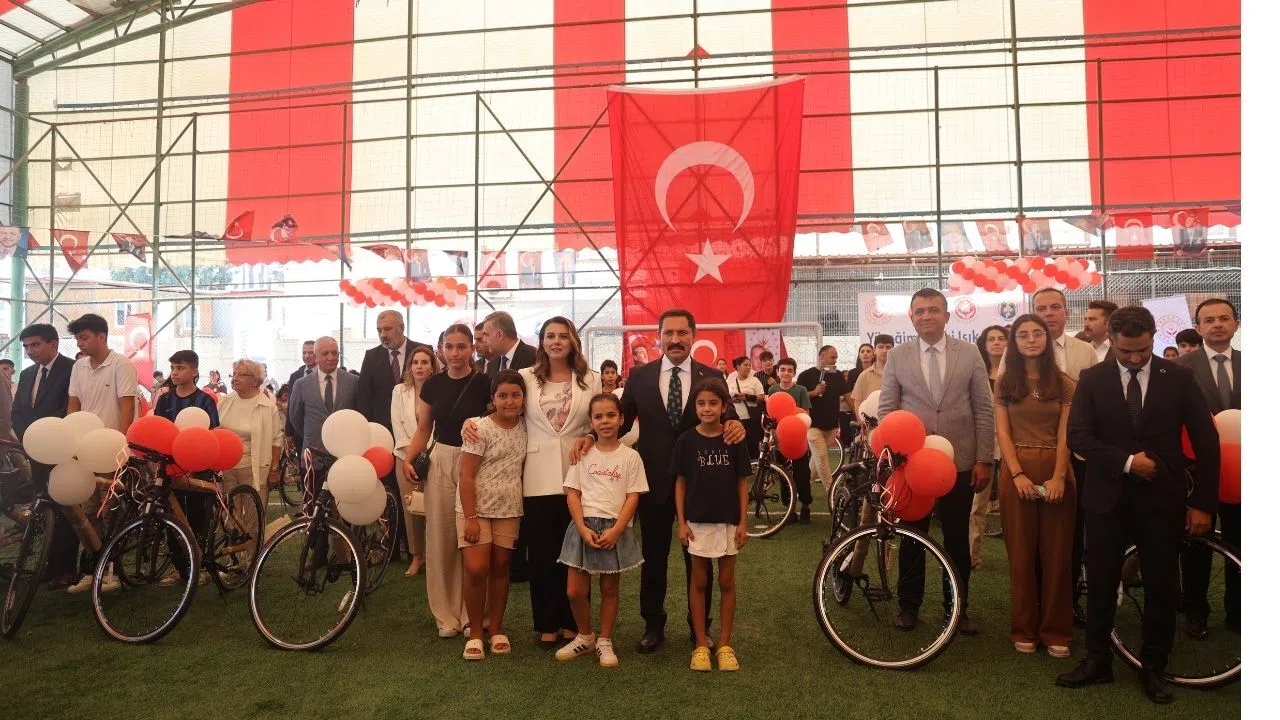 Depremzede Çocukların Hayaline Tek Tıkla Ortak Ol