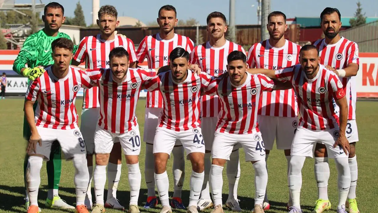 İstiklalspor, Arnavutköy Deplasmanında İlk Yarıyı Önde Kapattı