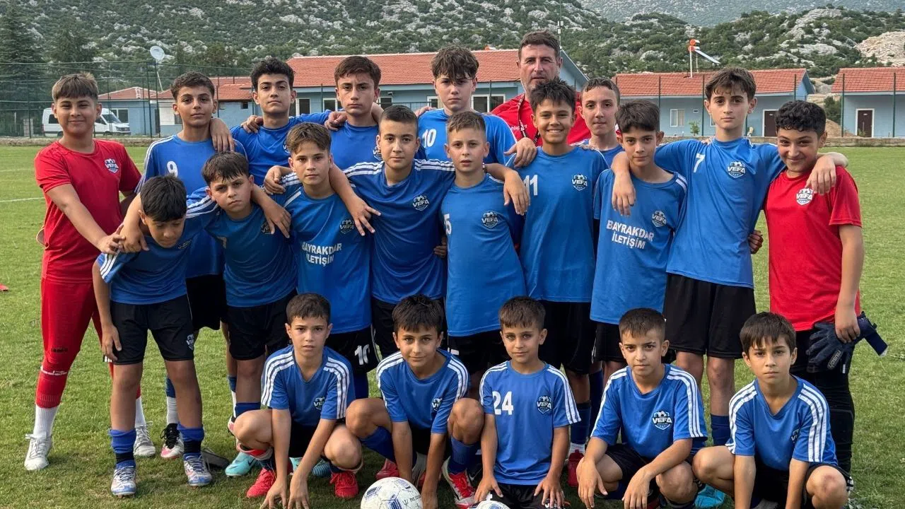 2 Bin Minik Sporcu Spor Köyünde Kamp Yaptı