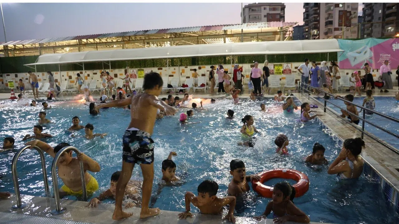 500 Çocuk Yüzme Öğrendi, Özel Bireyler Sosyal Hayata Katıldı