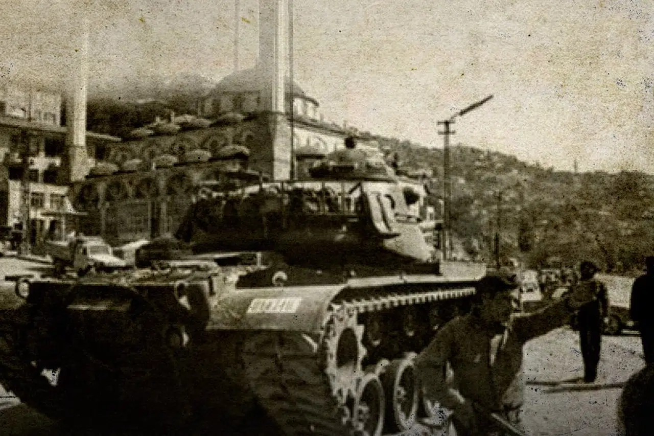 Bakan Tunç’tan 12 Eylül mesajı: Milli iradenin üzerinde hiçbir güç yoktur