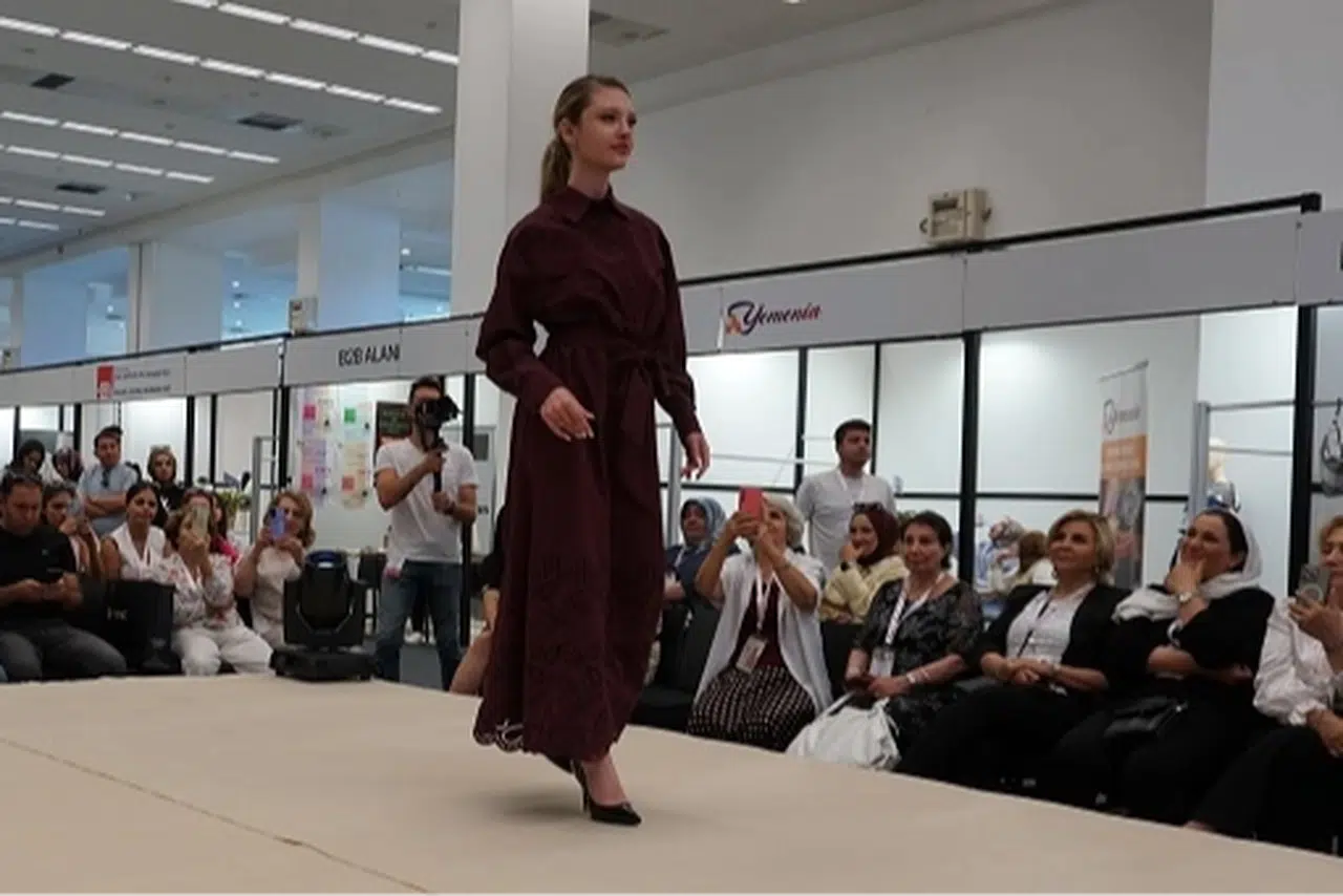 COF'25’in ikinci gününde moda şöleni