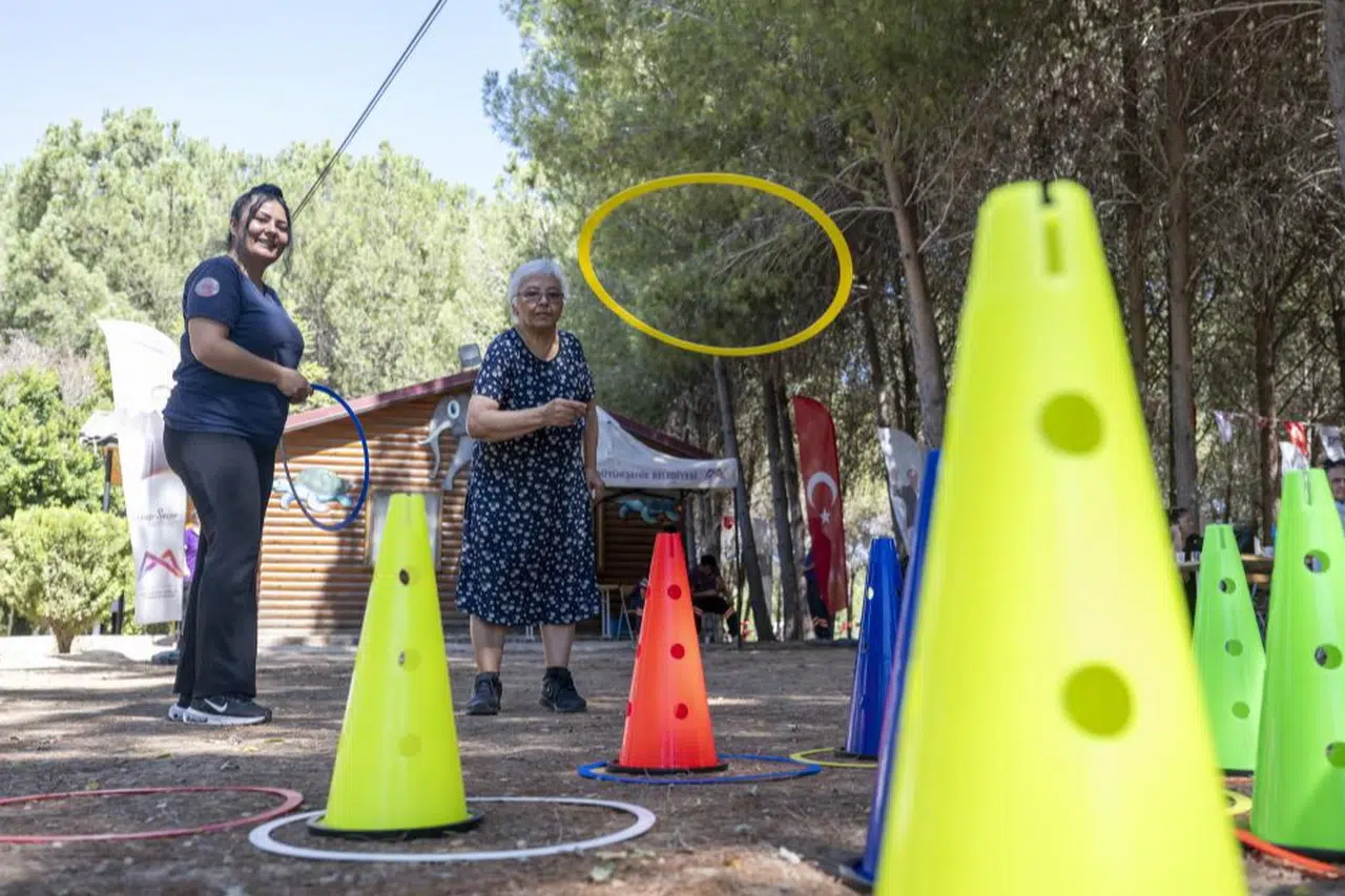 Gülümse Merkezi Alzheimer Hastalarına Sosyal Destek Veriyor