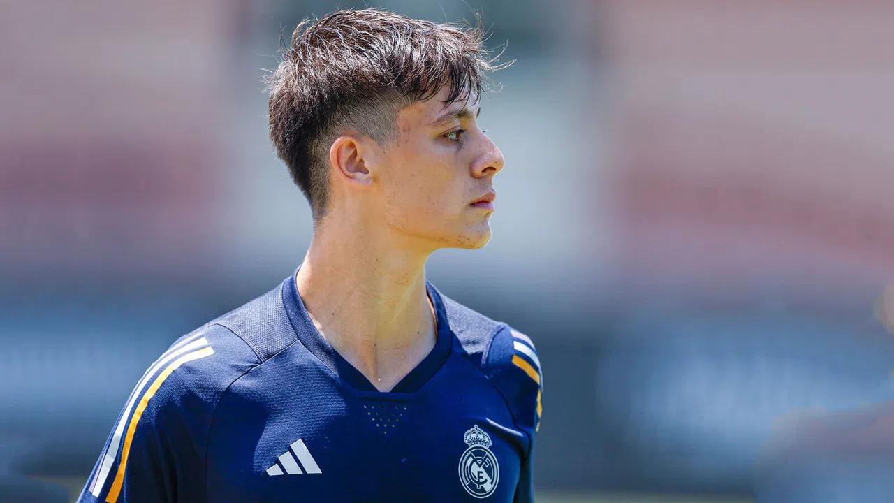 Arda Güler Instagram Paylaşımıyla Ablasının Doğum Gününü Kutladı