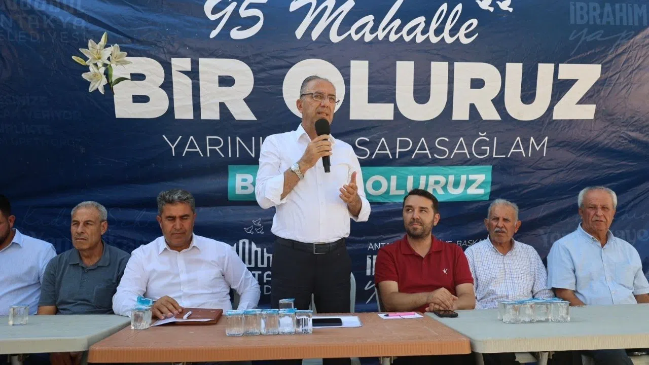 Belediye işçi personeline ikramiyelerini ödedi