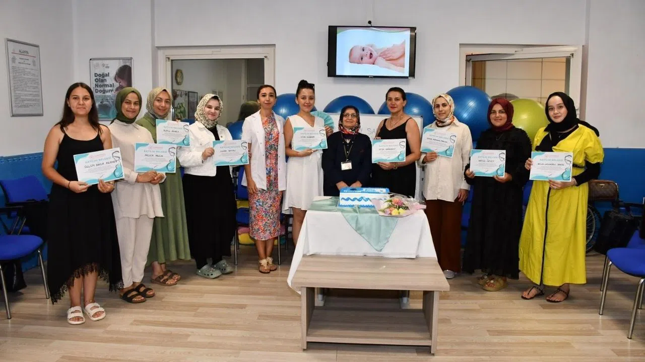 Bilinçli Gebelik Eğitimlerine Devam Ediliyor