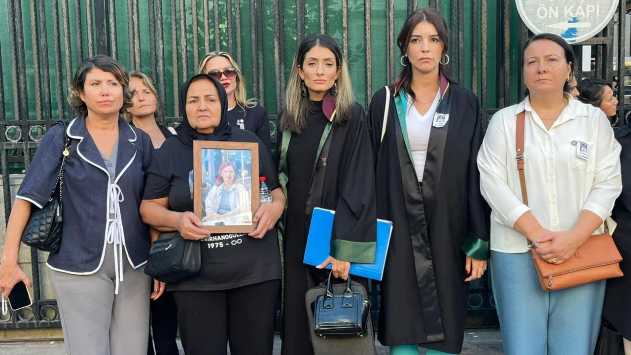 Boşanma aşamasındaki eşini 9 kurşunla öldüren zanlı yargılanıyor