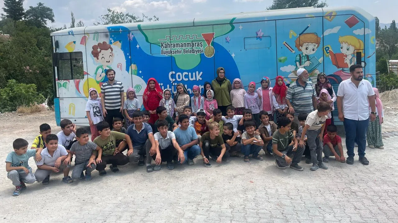 Kahramanmaraş’ta Çocuklar Mobil Kütüphane ile Buluştu