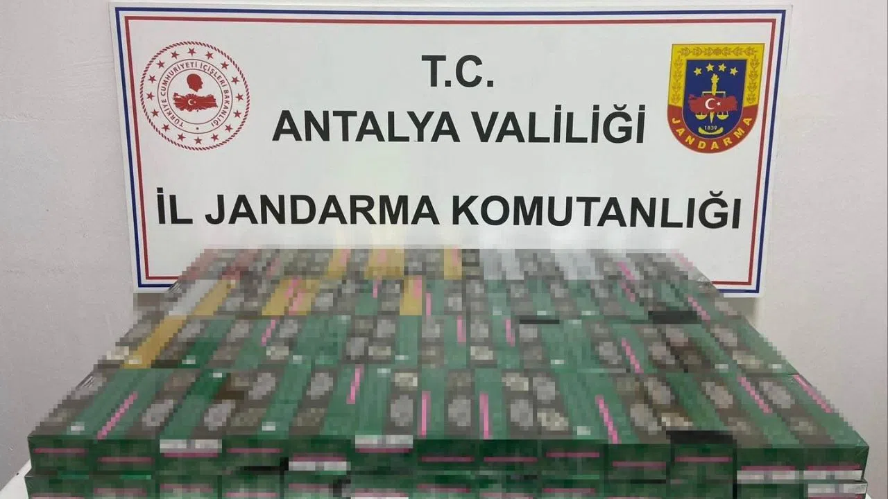 Denetim Noktasında 2 Bin Paket Kaçak Sigara Ele Geçirildi