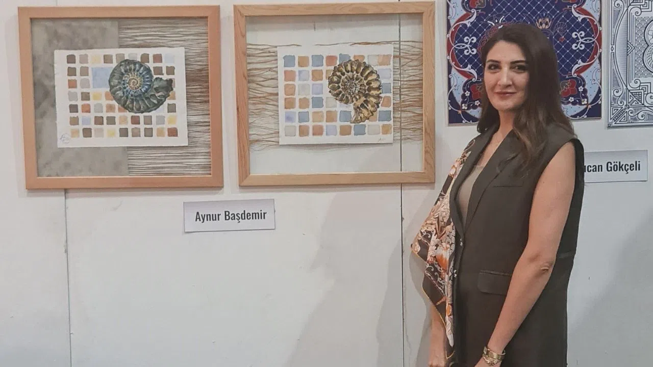 Doğanın Renk Hafızasını Canlandıran Sanatçı, Çalışmalarıyla Beğeni Topladı