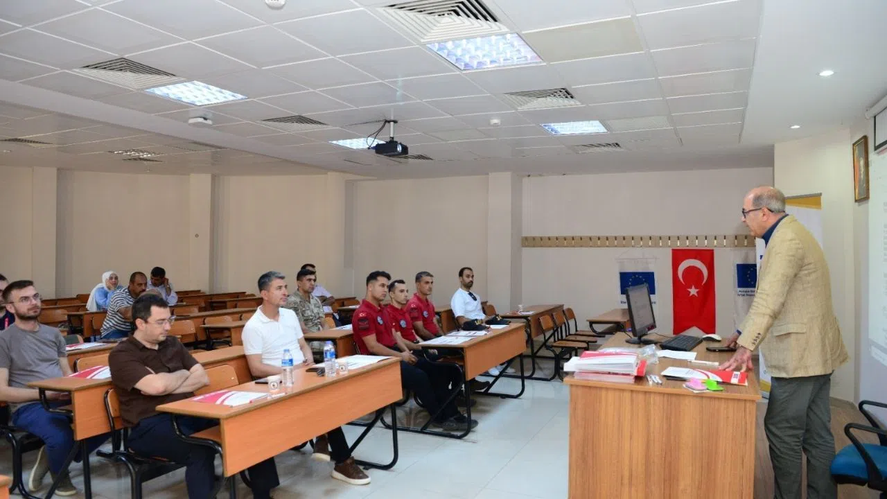 KSÜ’de “Dayanıklı Müdahaleciler” Eğitim Programı Başladı