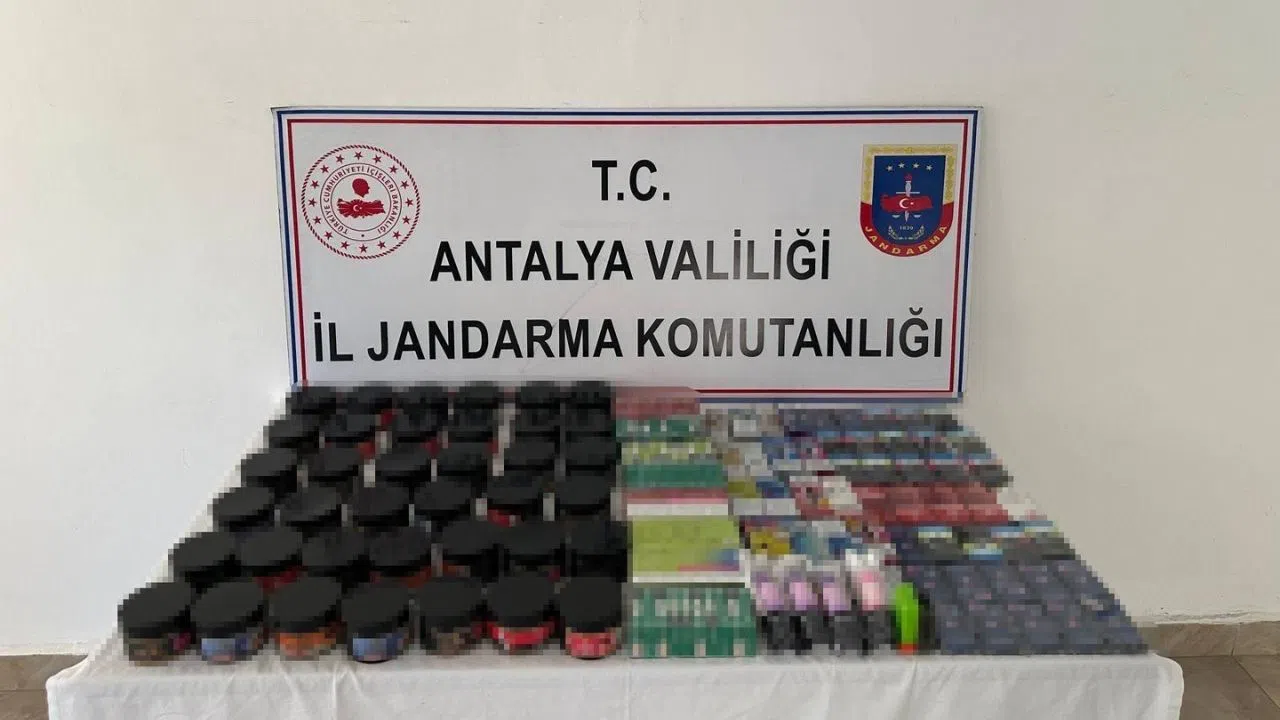 Kaçak Tütün ve Sigara Operasyonunda Çok Sayıda Ürün Ele Geçirildi