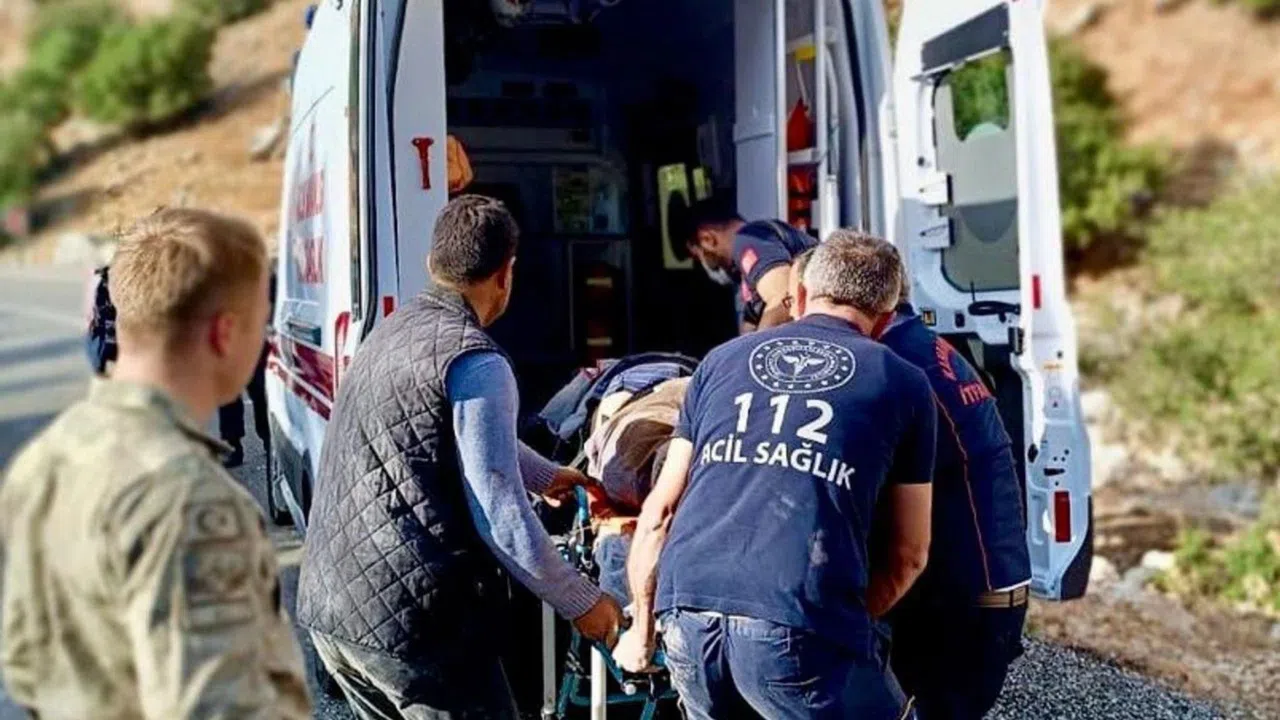 Kahramanmaraş'ta İki Araç Kafa Kafaya Çarpıştı: 7 Yaralı