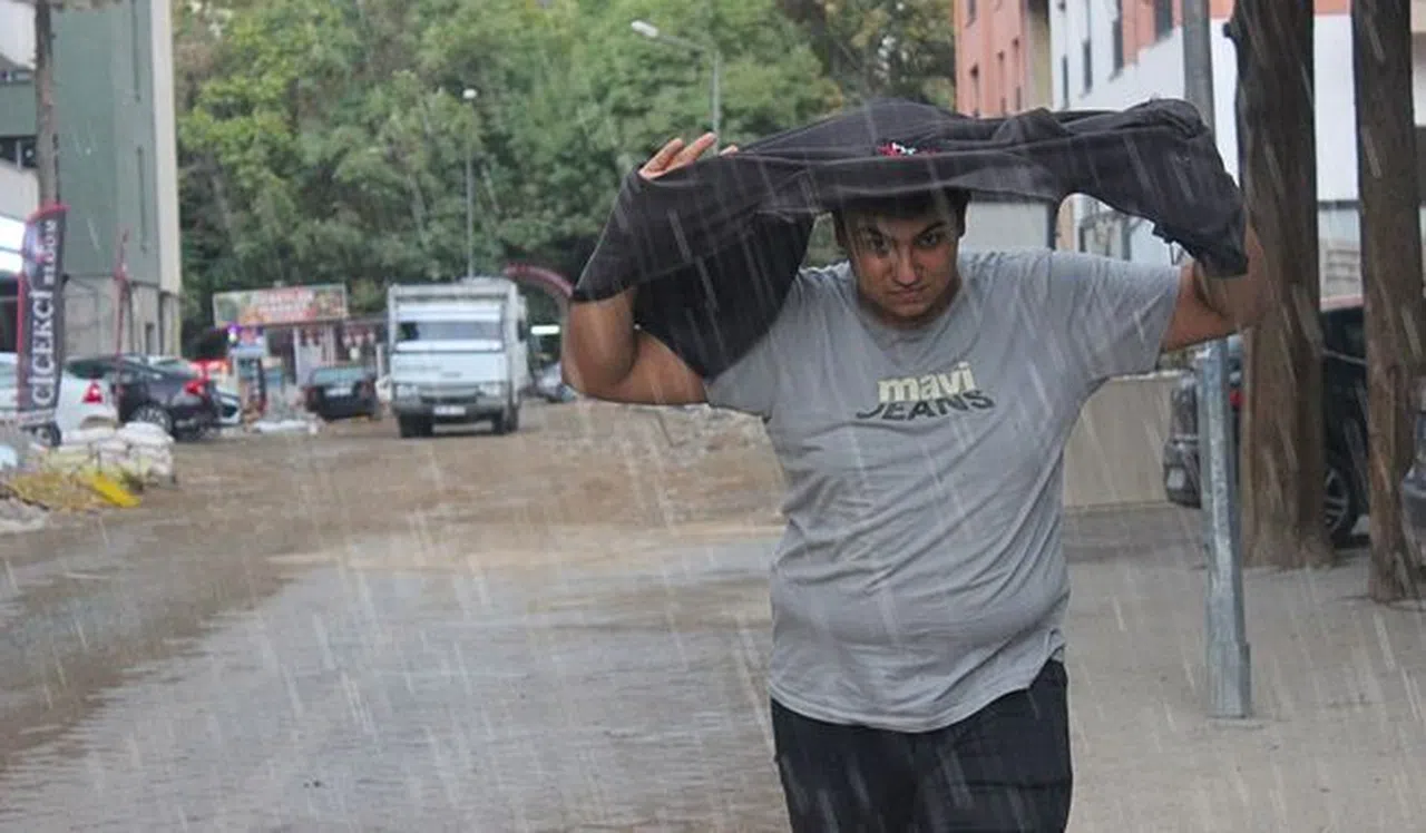 Kahramanmaraş’ta Beklenen Yağış ve Fırtına Erken Geldi