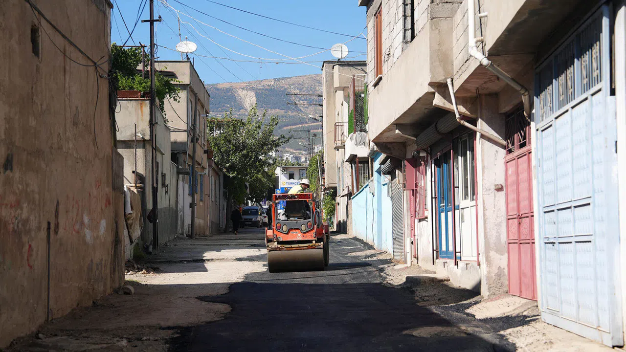 Kahramanmaraş’ta Bozulan Yollar Yeniden Düzenleniyor