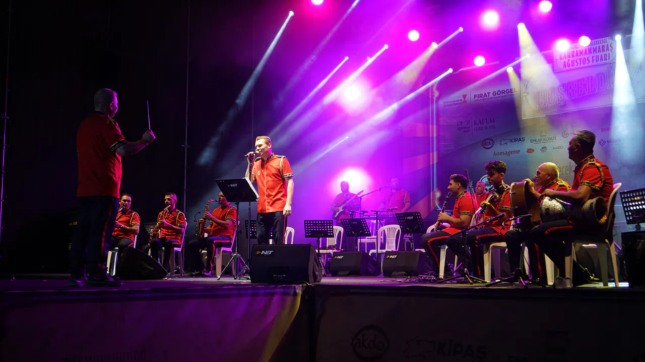 Kahramanmaraş’ta Final Gecesi Bando Ezgileri