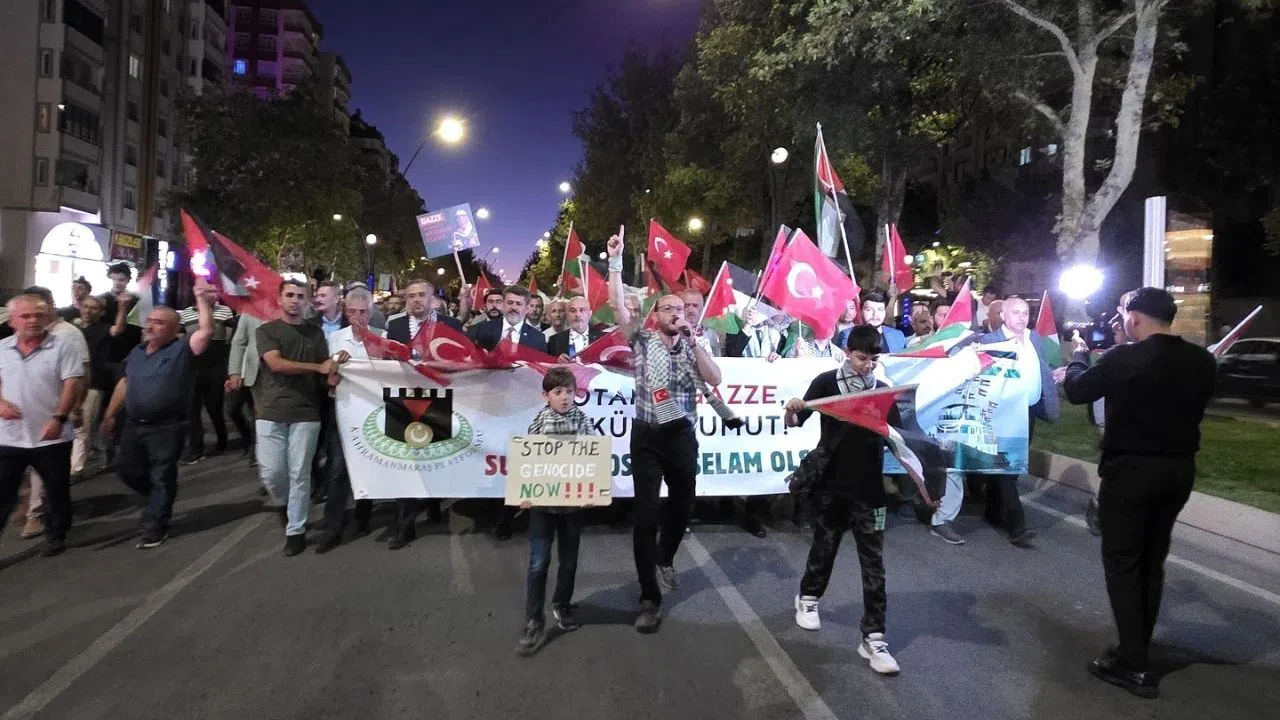 Kahramanmaraş’ta Gazze İçin Dayanışma Yürüyüşü Gerçekleştirildi.
