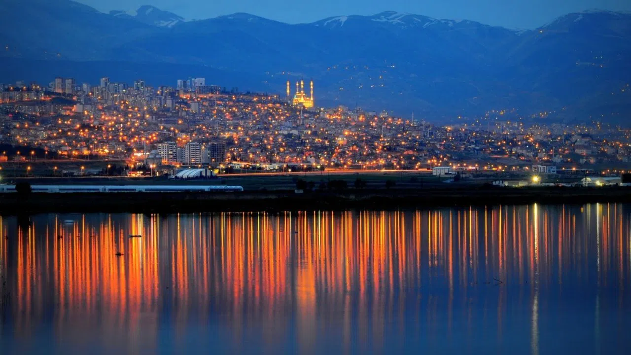 Kahramanmaraş'ta Konser Takvimi: 13 Ünlü Şarkıcı Sahne Alacak