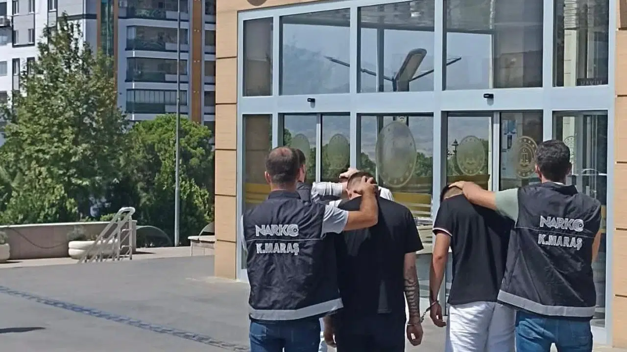Kahramanmaraş’ta Uyuşturucu Taciri 2 Kişi Tutuklandı