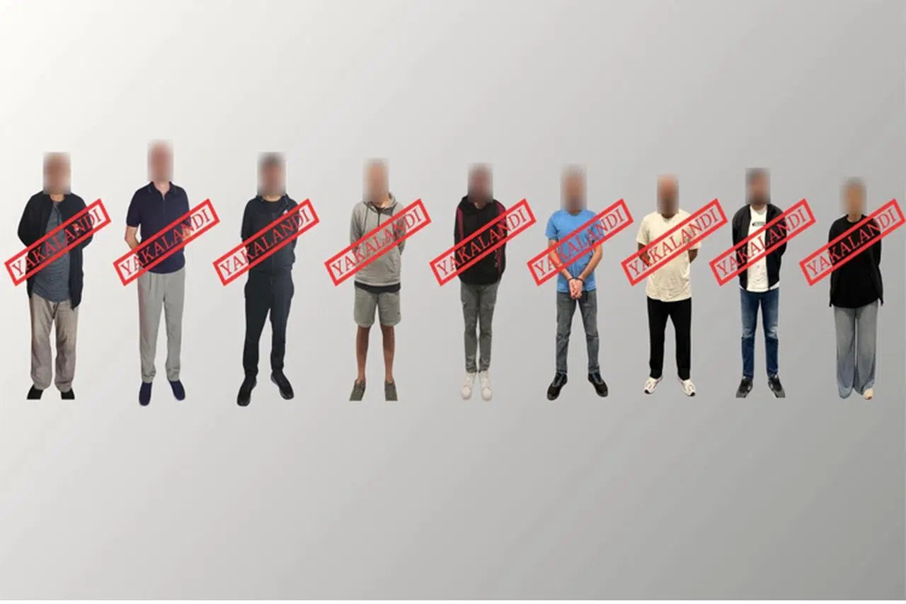 Kırmızı bültenle aranan 9 şüpheli Türkiye'ye getirildi