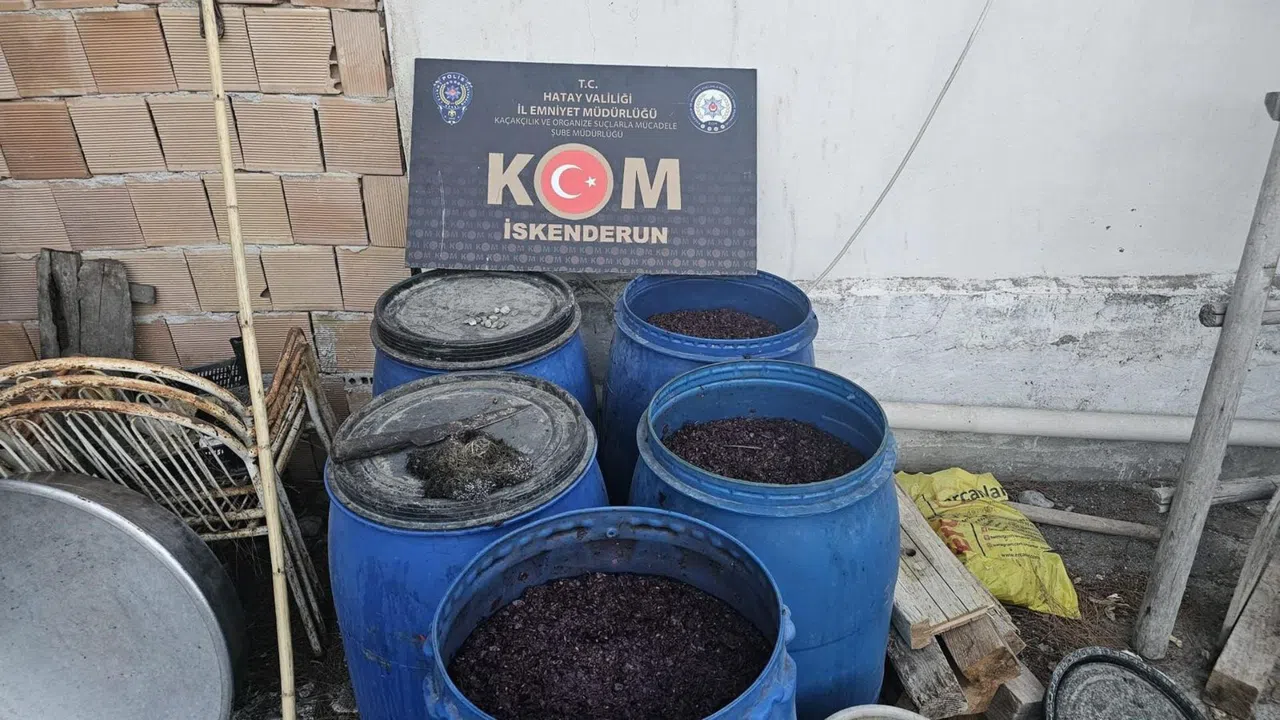 Polis Operasyonunda 2 Bin 940 Litre Sahte İçki Ele Geçirildi