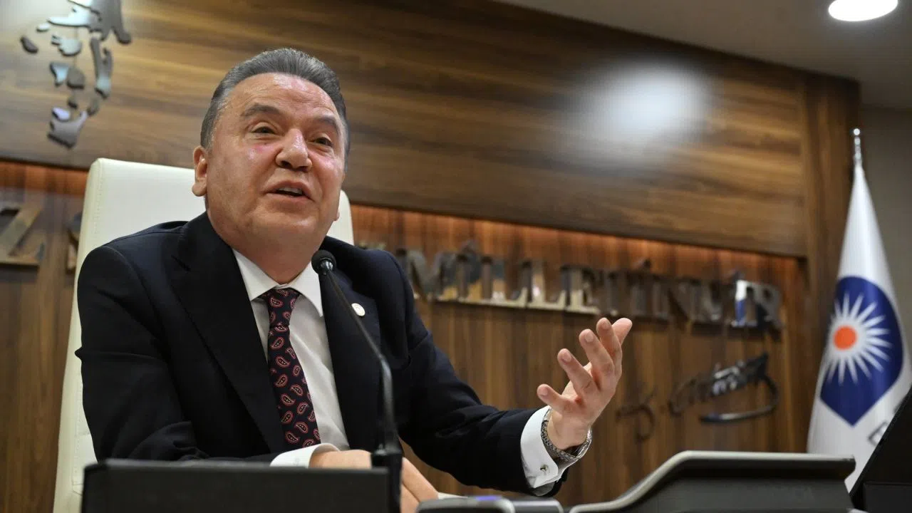 Rüşvet Soruşturması Tutuklusu Muhittin Kontrol İçin Hastaneye Götürüldü