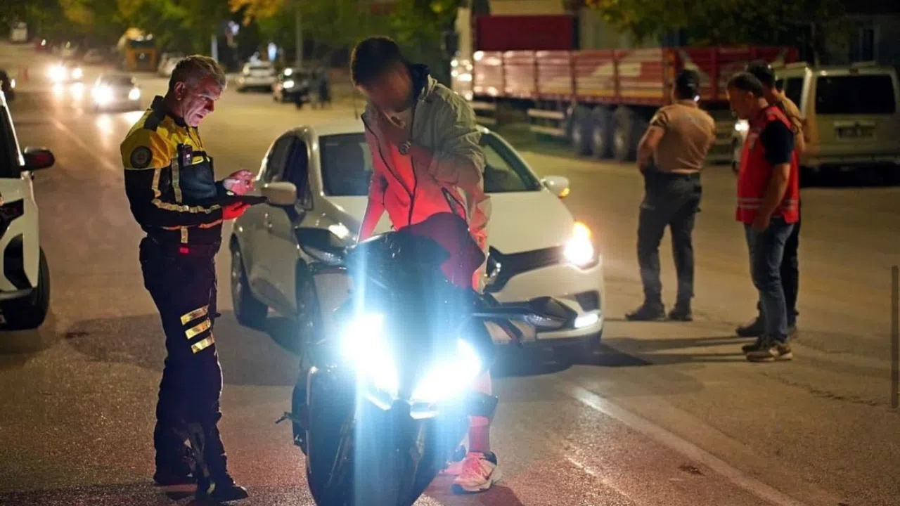 Şehir Genelinde Gerçekleştirilen Denetimlerde Kusurlu Araçlara Ceza Uygulandı