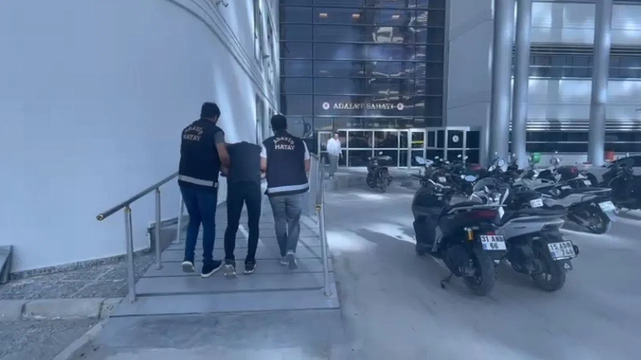 Silahla Yağma Suçundan Hapis Cezası Bulunan Şahıs Yakalandı