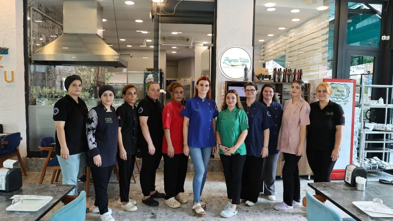 Tatlıcılıkla Hayallerini Gerçekleştirdi, 20 Kişiye İş Kapısı Oldu