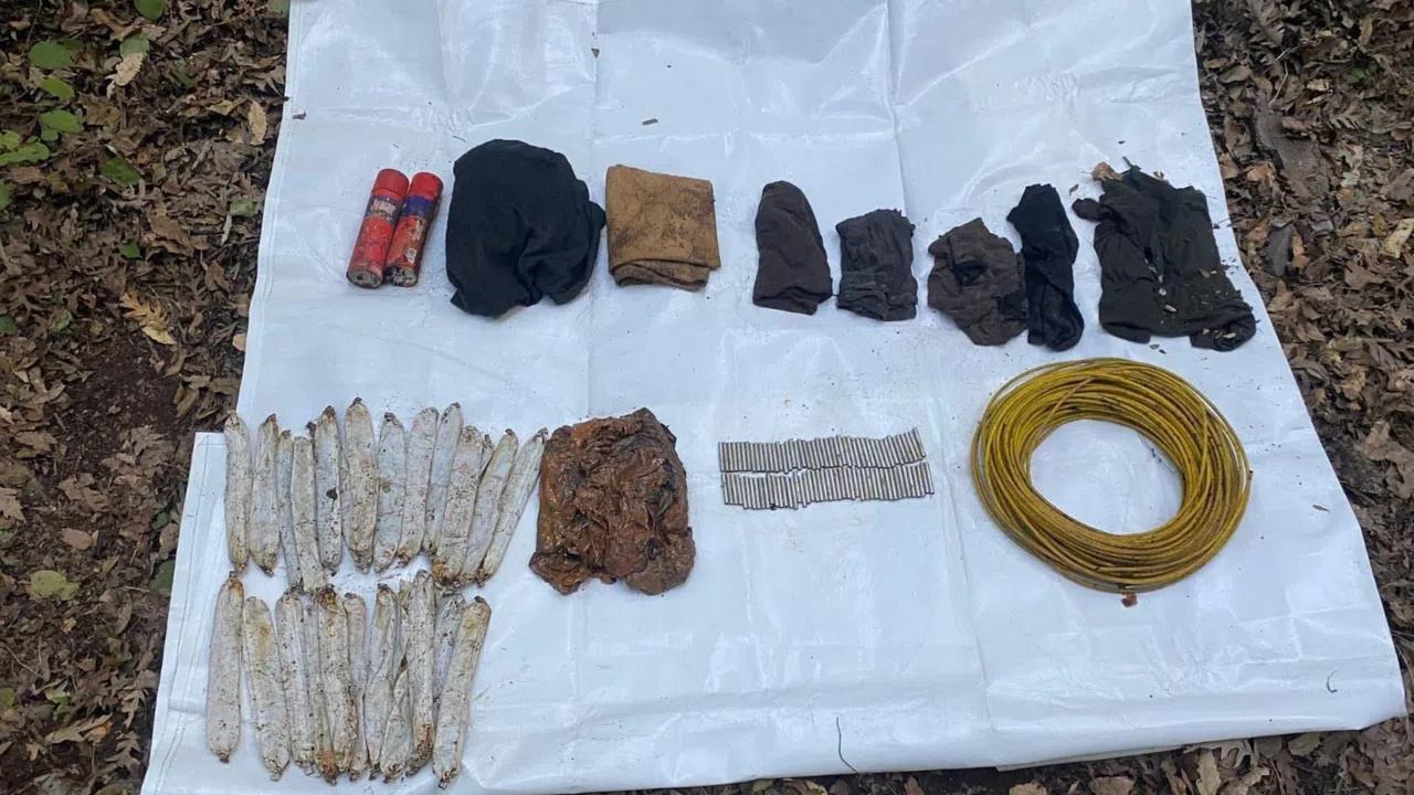 Yaylada gizli depoda patlayıcı ve mühimmat bulundu