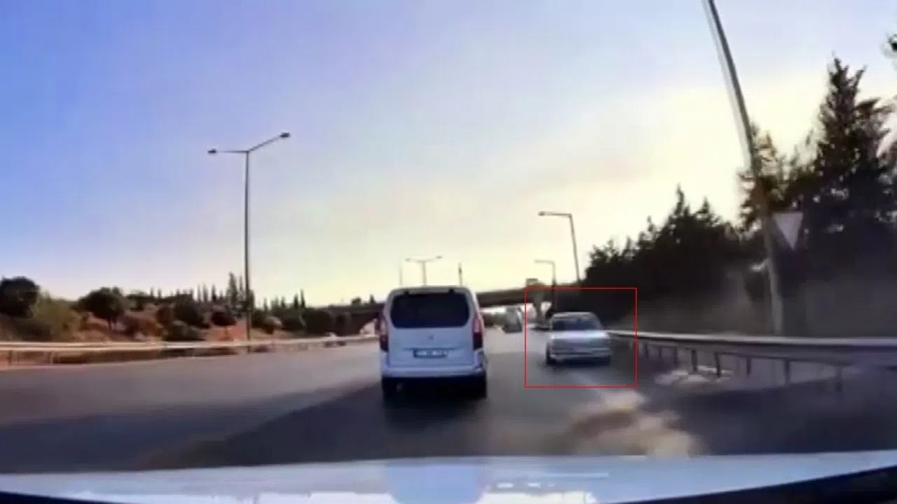 Ters Yönden Gelen Otomobil Zincirleme Kazaya Neden Oldu