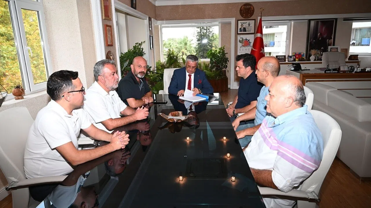 Toplu İş Sözleşmesi İşçilerin Yüzünü Güldürdü