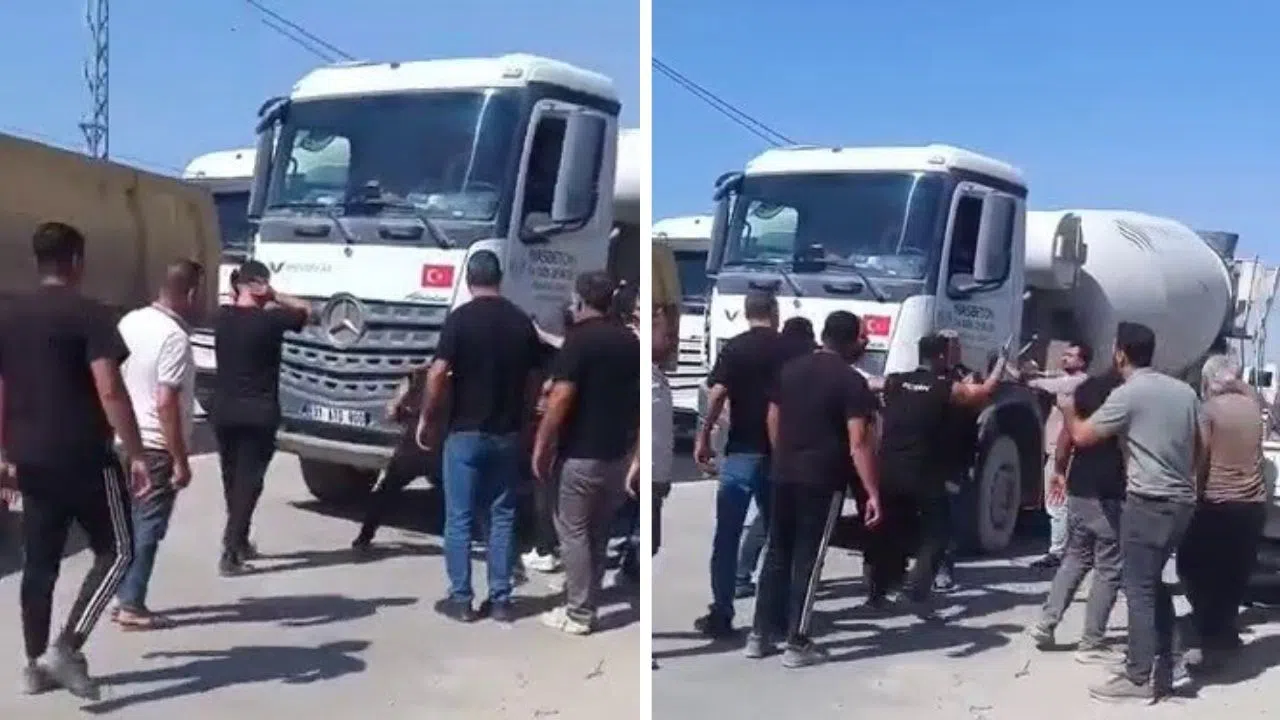 Trafikteki Tartışma Çevredekilerin Müdahalesiyle Son Buldu