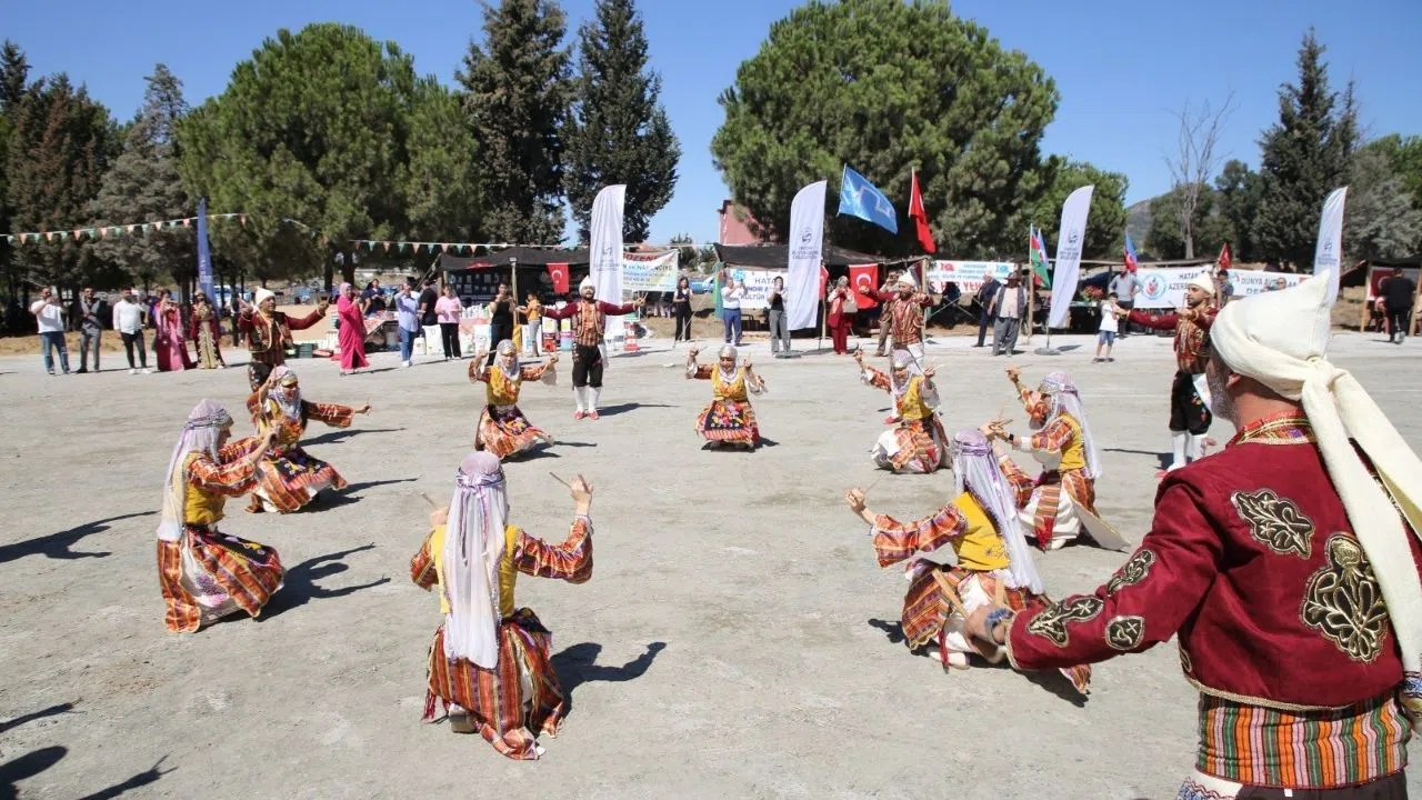 Türkmen şenliğinde çocuklara özel etkinlikler ve yöresel lezzetler büyük ilgi gördü