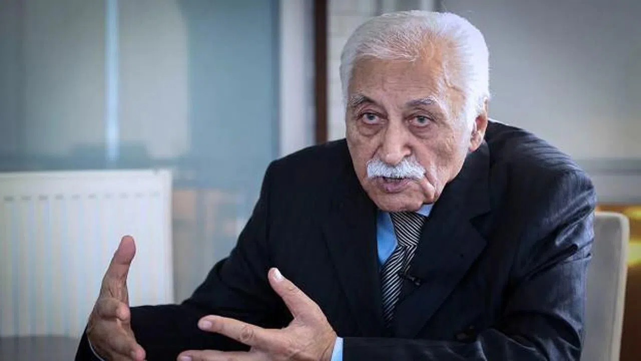 Şair ve yazar Yavuz Bülent Bakiler Hayatını Kaybetti