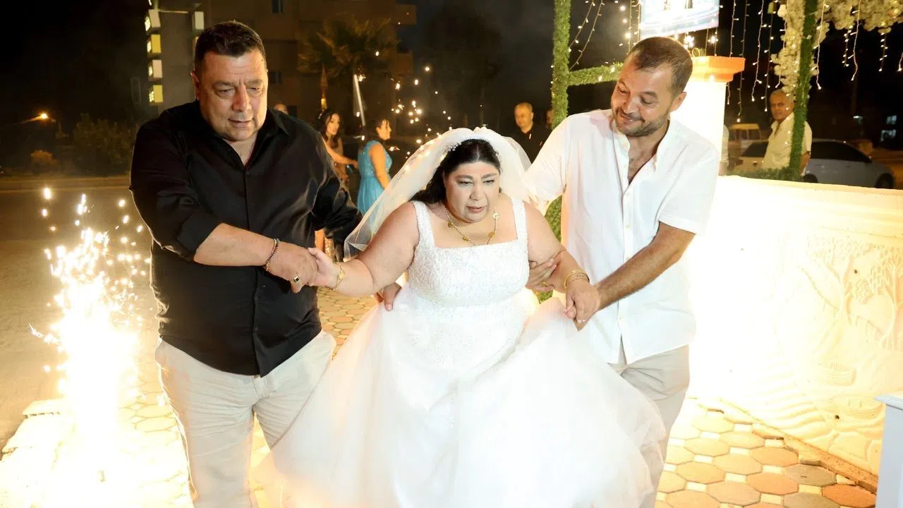 Zihinsel Engelli Kadının Gelinlik Hayali Gerçek Oldu