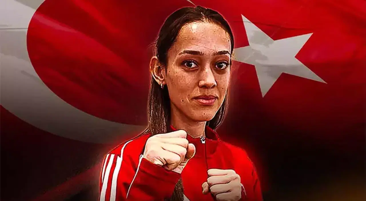 Dünya Tekvando Şampiyonu Emine Göğebakan Kimdir? Çanakkale'nin Gururu Oldu!