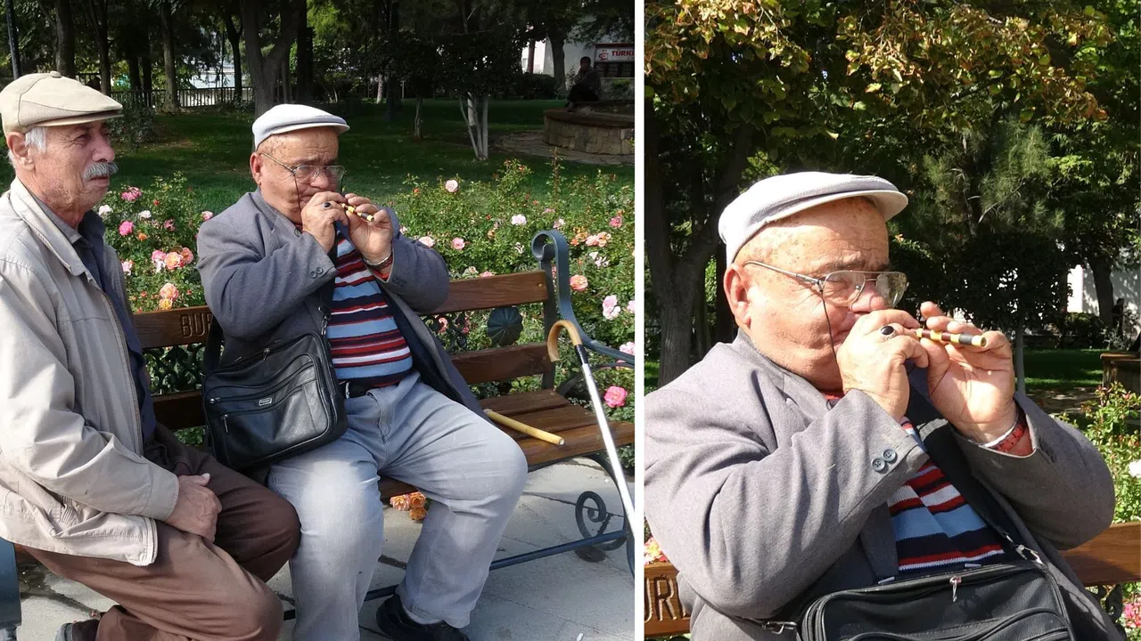 77 Yaşındaki Usta, Sipsiyle Geleneksel Müziği Yaşatıyor