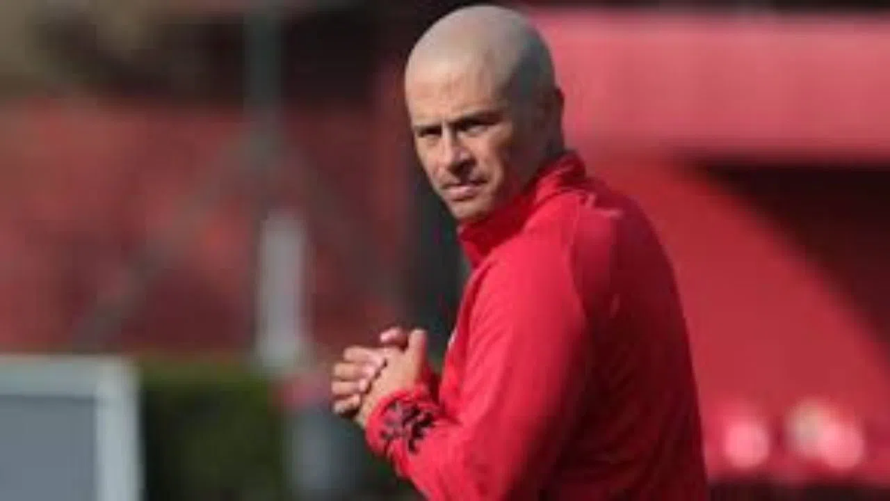 Alex de Souza’nın Takımında İsyan Mı Başladı?