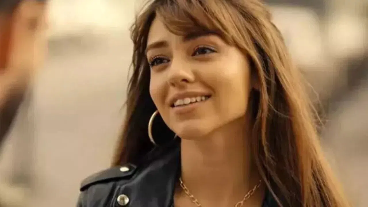 Aslıhan Malbora Kimdir ve Kaç Yaşında?