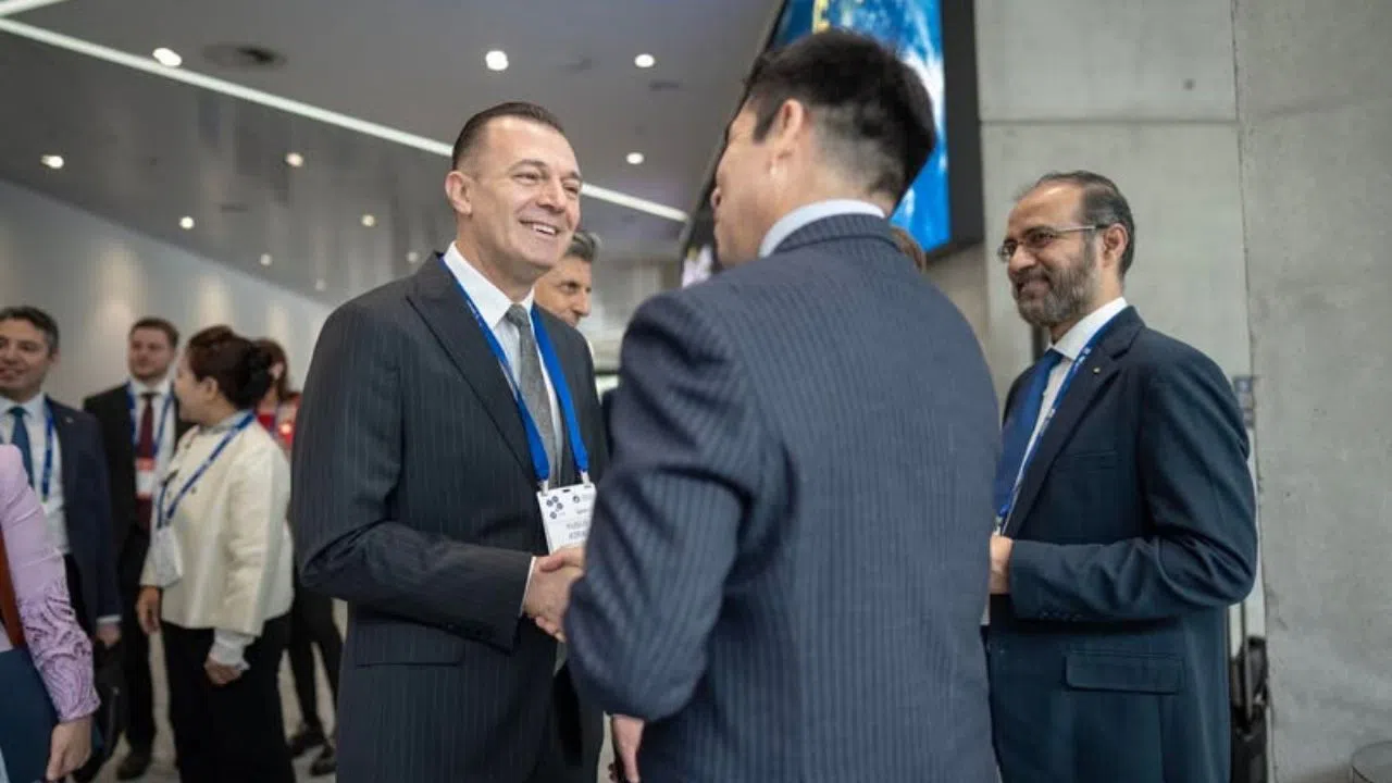 Başkan Kıraç’ın Abisi, Uluslararası Uzay Federasyonu Başkan Yardımcısı Oldu