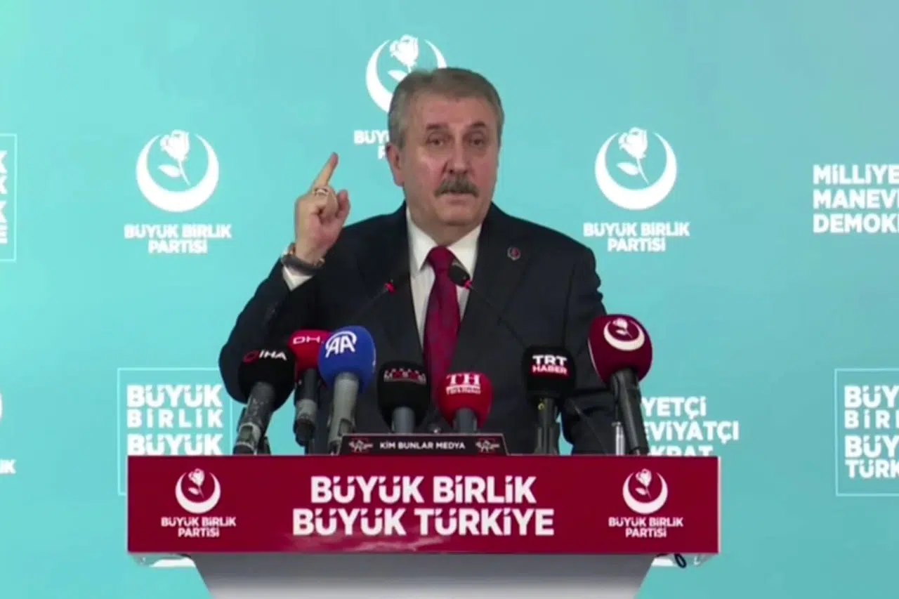 BBB Lideri Destici: Bu büyük bir utançtır