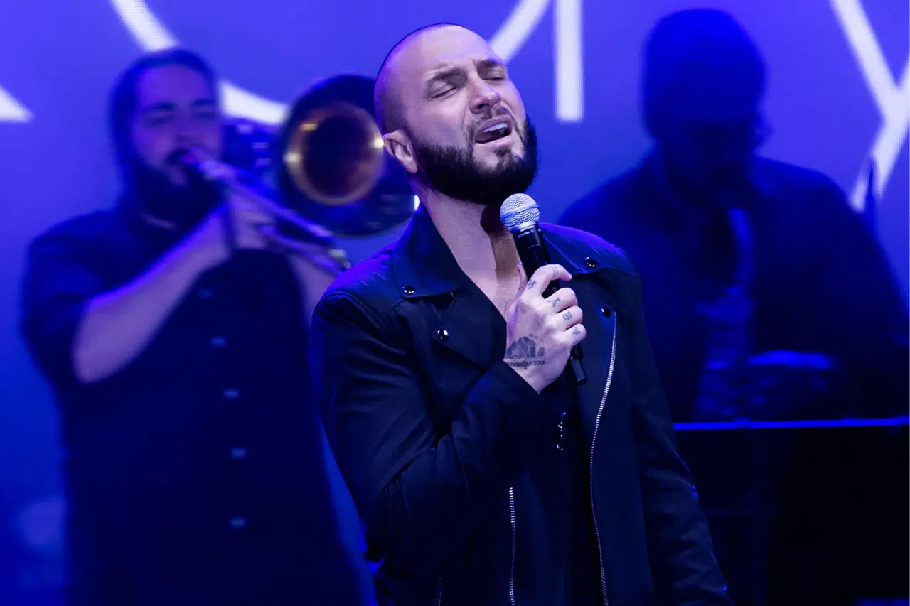 Berkay'dan Yağmura Rağmen Unutulmaz Konser!