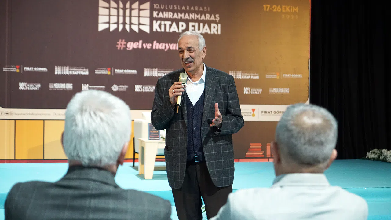 Bestami Yazgan, Kitap Fuarı’nda Okurlarıyla Buluştu